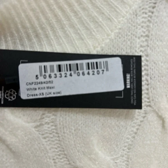 PrettyLittleThing Cream Cable Knit Maxi Dress Mock Neck Women’s Size XS NWT - Picture 3 of 9